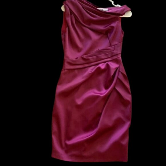 Beautiful dress - purple size 6 - Picture 2 of 6